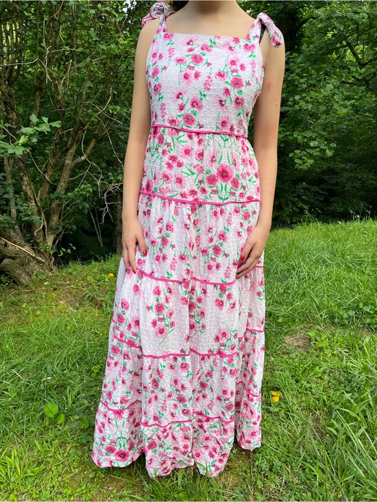 crown & ivy Dresses & Skirts - crown & ivy Pink Floral Tiered Maxi Dress with Tie Straps